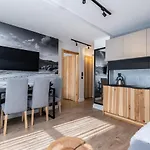 Aparthotel 7