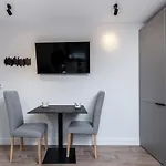 Aparthotel 7 3*
