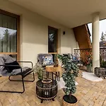 Aparthotel 7 3*