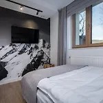 Aparthotel 7