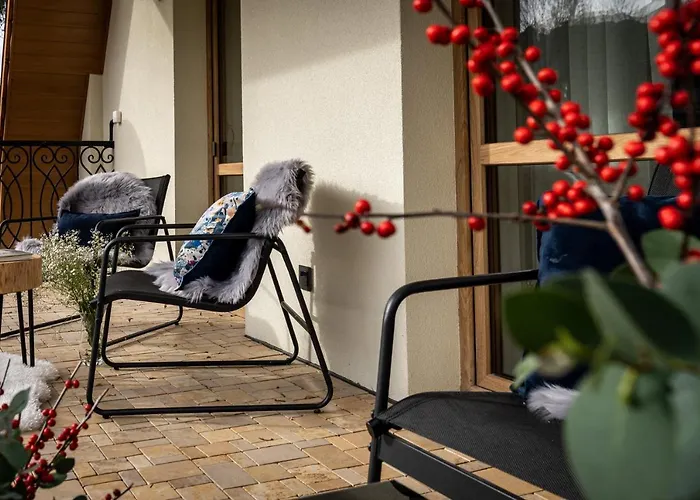 公寓式酒店 7 3*